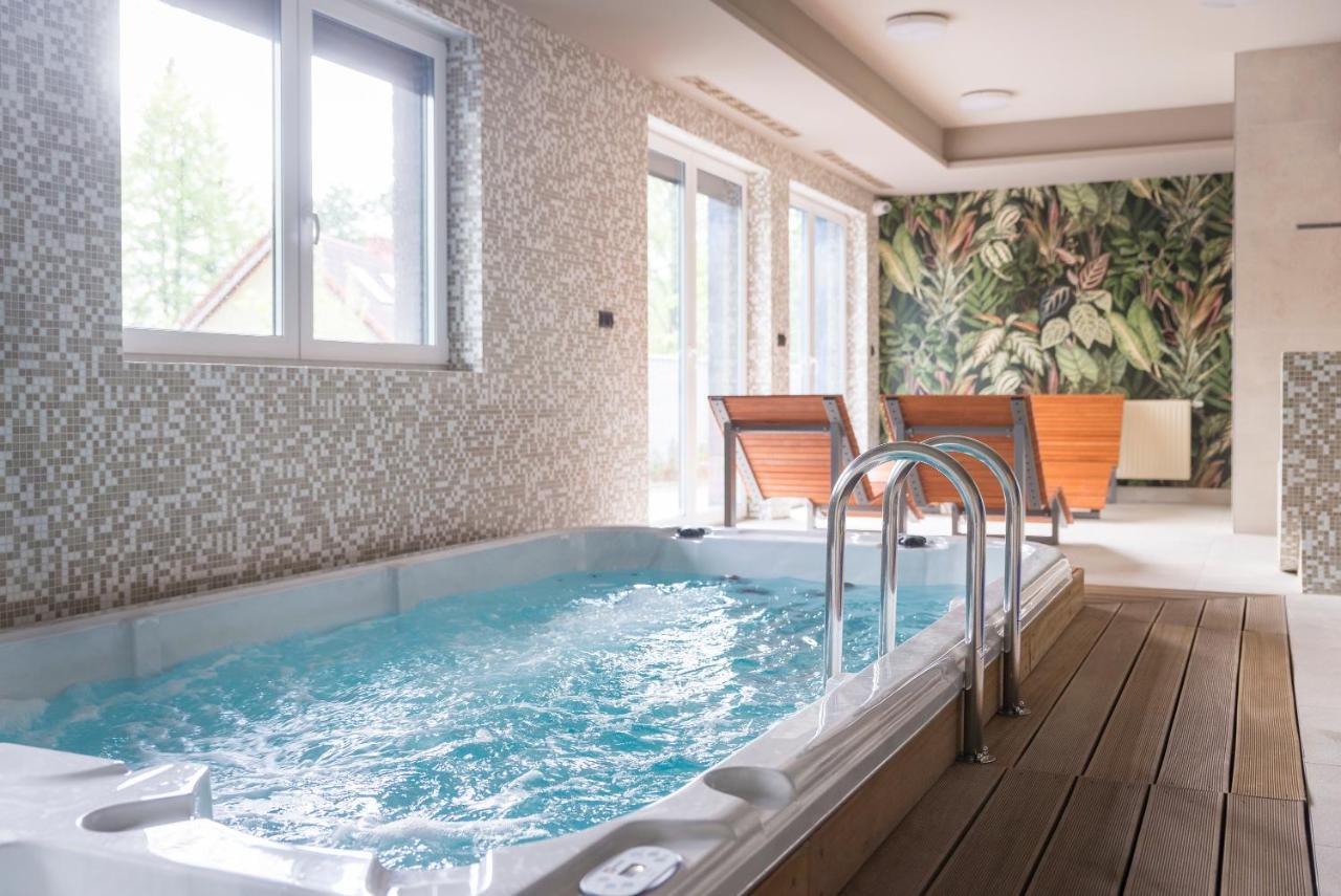 And Spa, Myweek Apartment